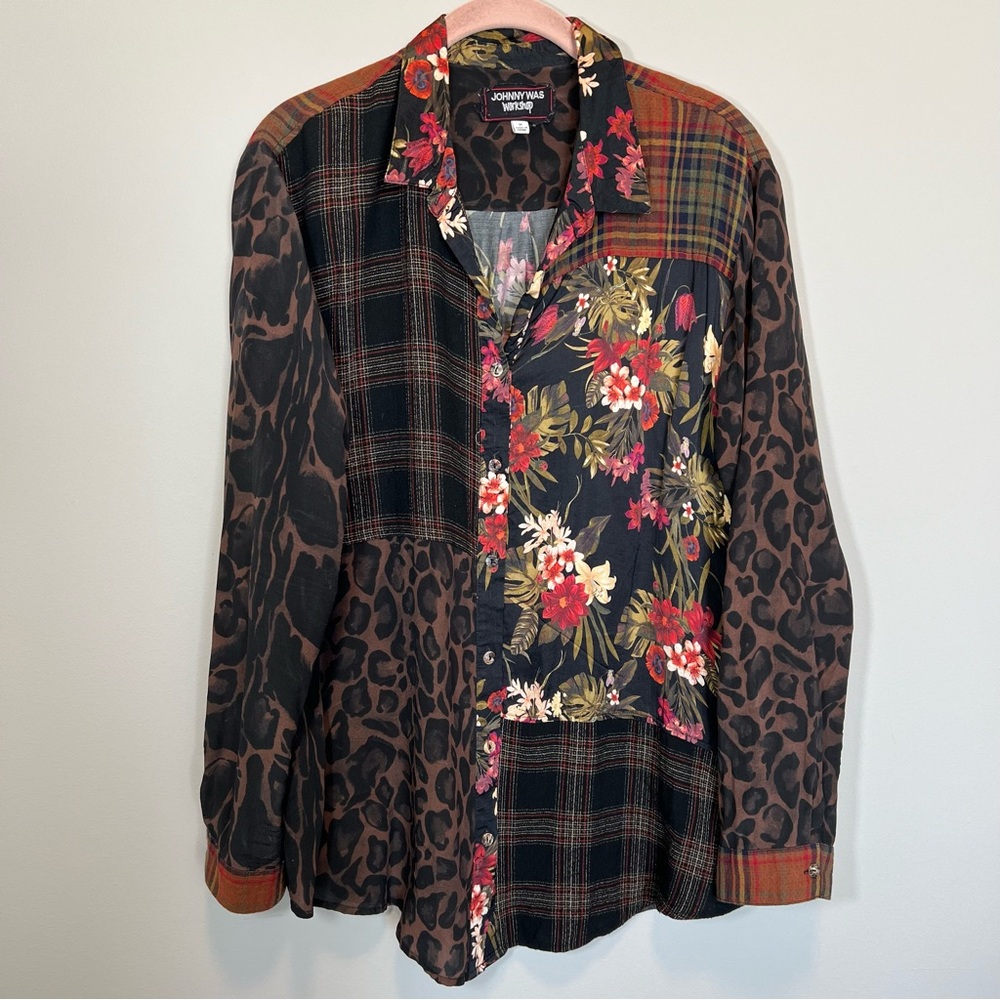 Johnny Was Workshop Women’s Mixed Print Cheetah Black Plaid Floral Button Up M